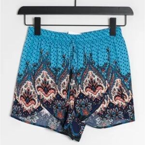 Cute hollister shorts